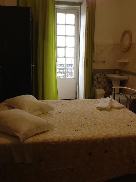 New Aljubarrota Guest House Lisboa Kültér fotó