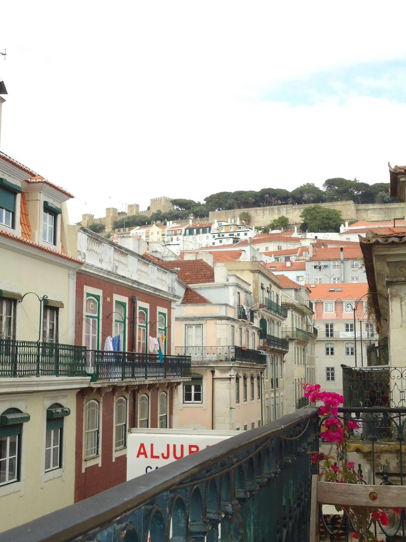 New Aljubarrota Guest House Lisboa Kültér fotó