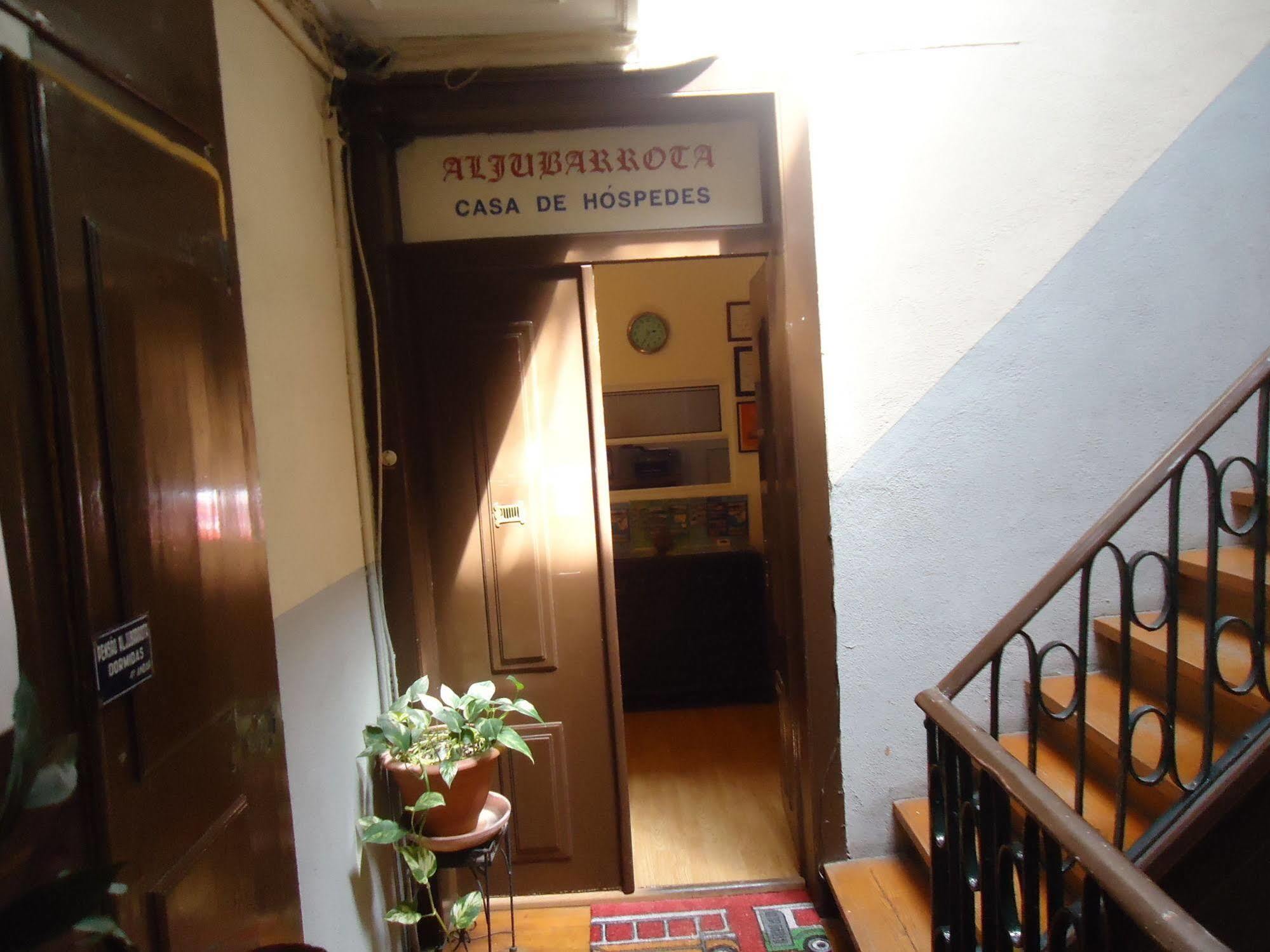 New Aljubarrota Guest House Lisboa Kültér fotó