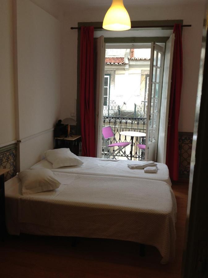 New Aljubarrota Guest House Lisboa Kültér fotó